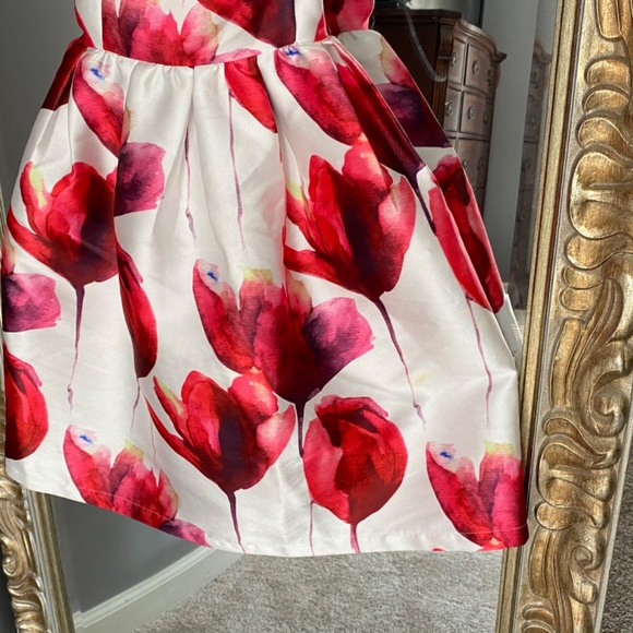 Juniors Red Floral Spaghetti Strap Cocktail Medium - Picture 3 of 7